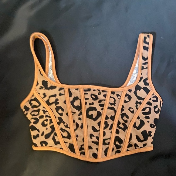 Leopard crop top - Picture 2 of 4